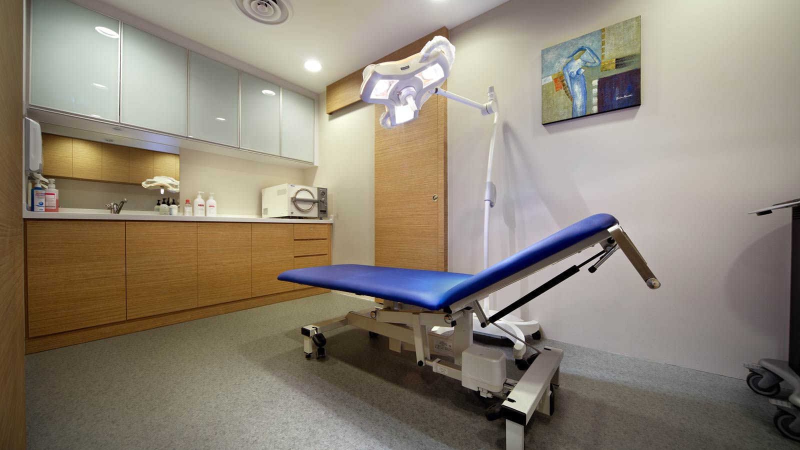The Role of a Vitiligo Clinic in Singapore in Your Treatment Journey